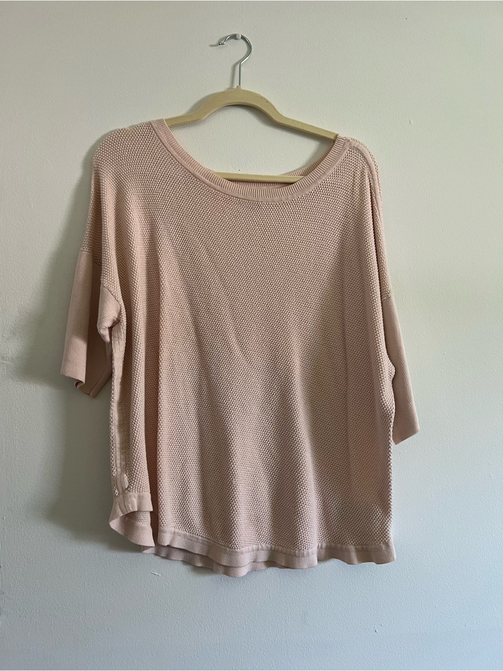 Banana Republic Blush Pink Textured Scoop Neck Top